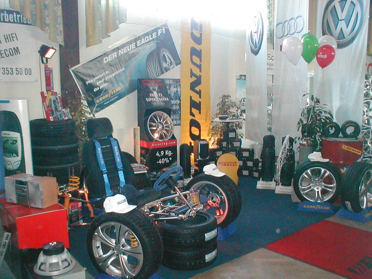 Reifenbert-Messestand in der alten Messehalle Pöggstall 2002
